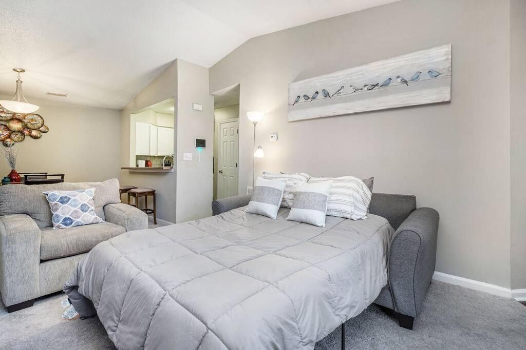 שרלוט Charming Apartment With Wi-Fi מראה חיצוני תמונה